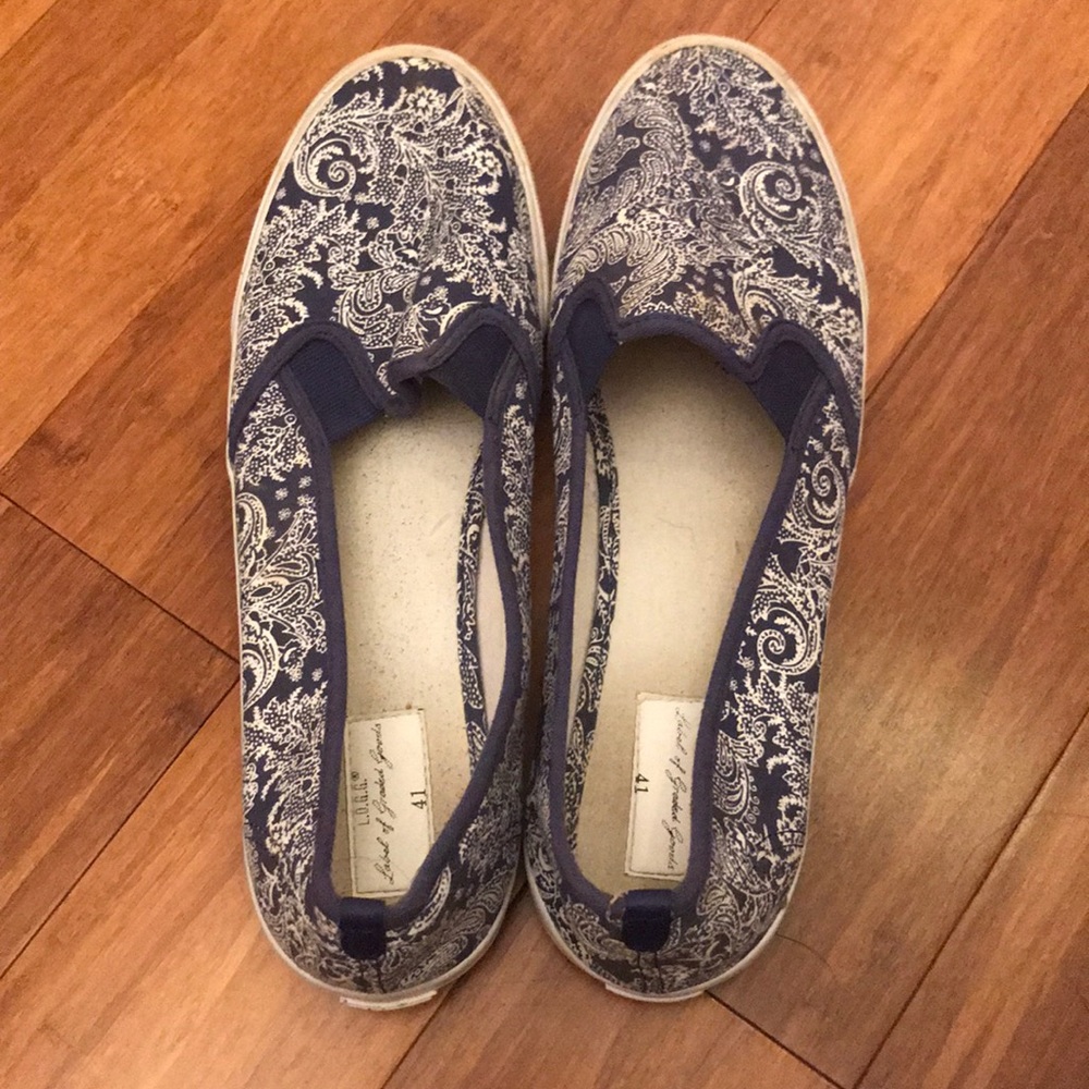 slide on shoes